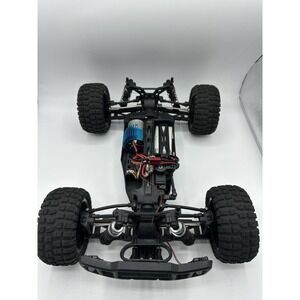 DEERC ENOZE PX9200 Series 1/10 4WD RC Truck Chassis Remote Battery Tested